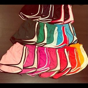 Looking for M nike short bundles